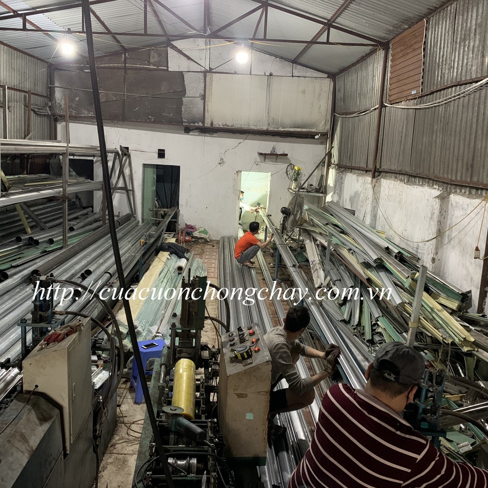 lá đáy cửa cuốn chống cháy rộng 12m
