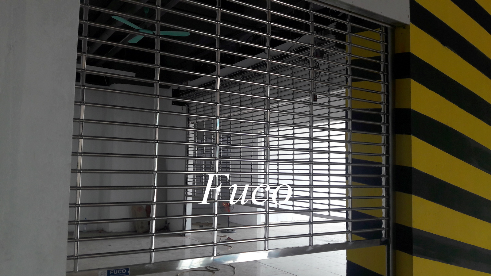 Cửa cuốn song ngang ống tròn 19 và phi 21, INOX 201 và INOX 304