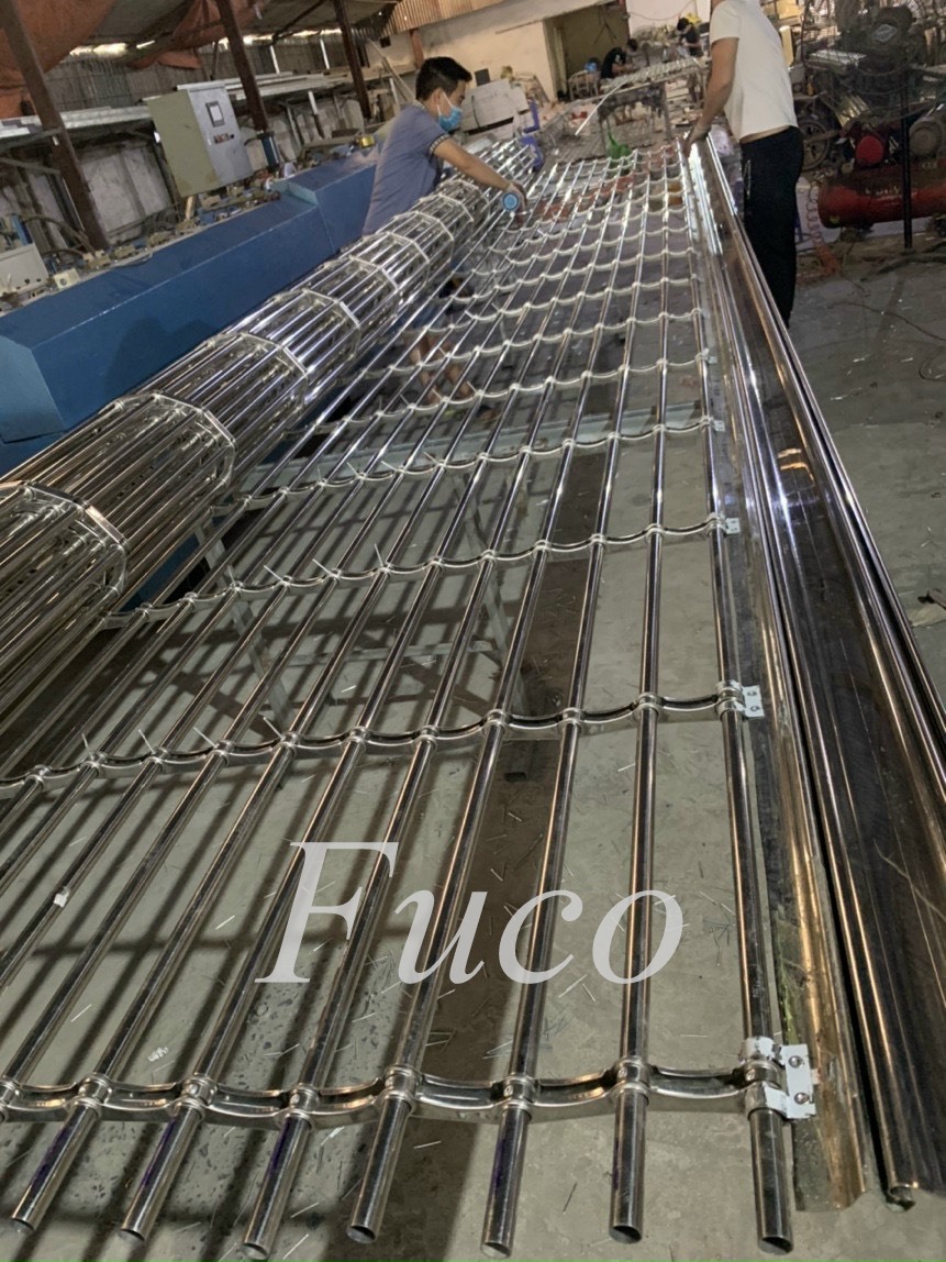 Cửa cuốn song ngang ống tròn 19 và phi 21, INOX 201 và INOX 304