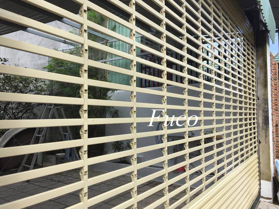 Cửa cuốn song ngang hộp 20x20, sơn tĩnh điện