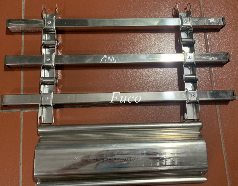 Cửa cuốn song ngang hộp 20x20, INOX 201 và INOX 304