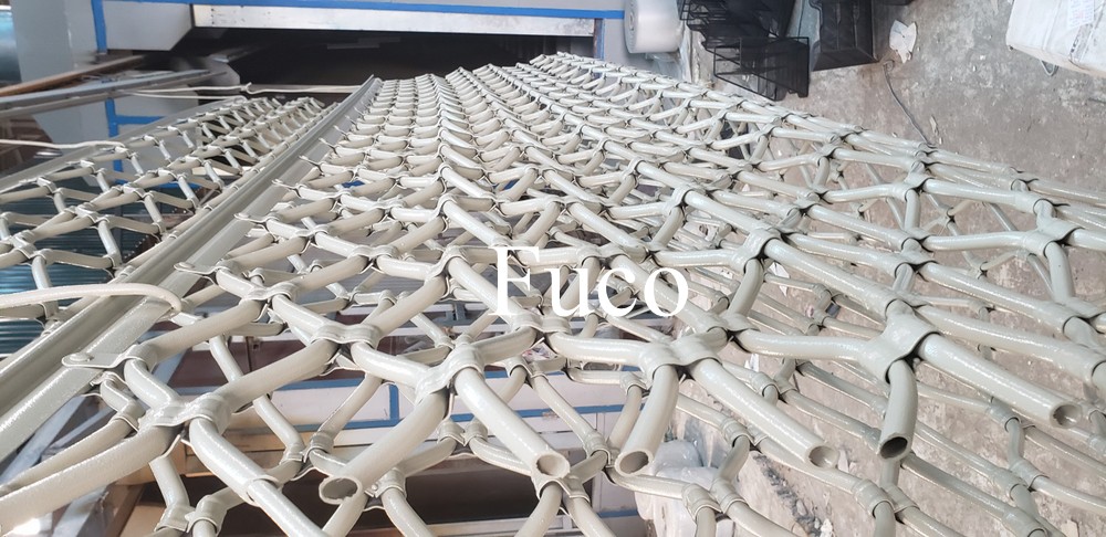 Cửa cuốn mắt võng sơn tĩnh điện và INOX 304