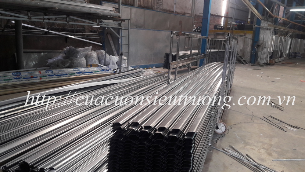 Cửa cuốn siêu trường giải pháp cho cửa kích thước lớn