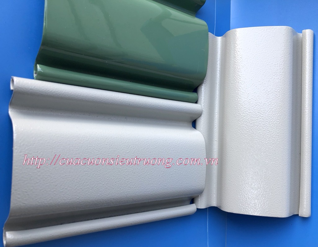 Cửa cuốn siêu trường sơn tĩnh điện dầy 1ly, giá cửa cuốn