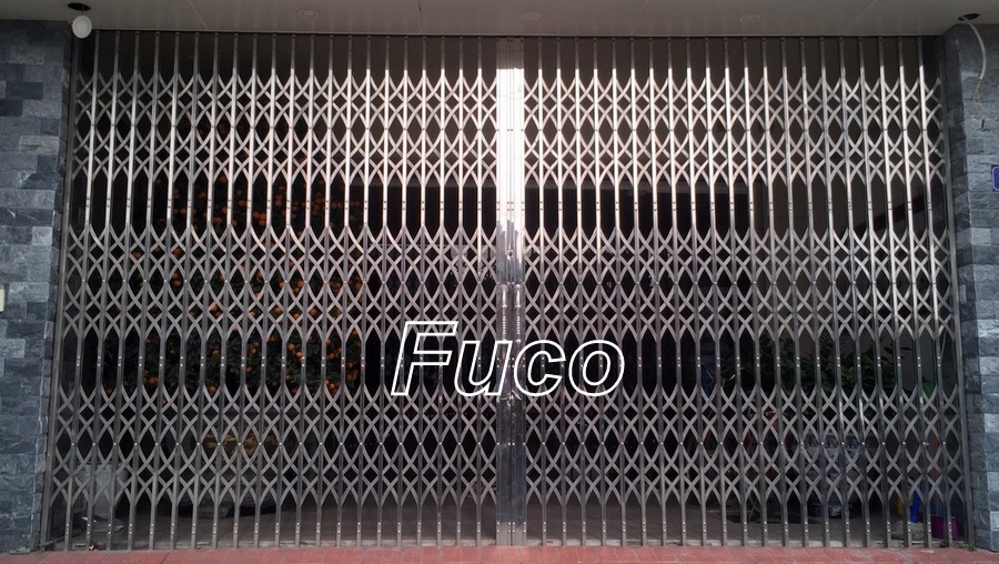 Cửa xếp INOX Hộp 304, Đây là loại cửa xếp cao cấp nhất hiện nay