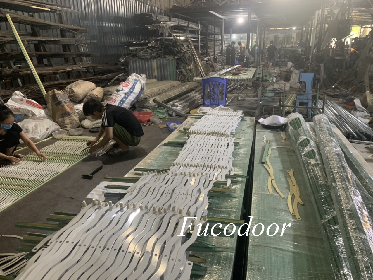 Cách làm cửa xếp u đúc